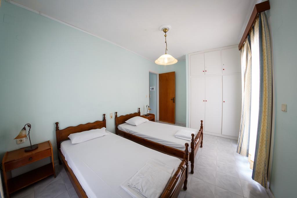Terra Azzura Apartment Laganas Ngoại thất bức ảnh