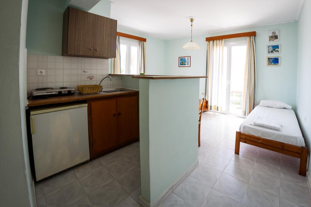 Terra Azzura Apartment Laganas Ngoại thất bức ảnh